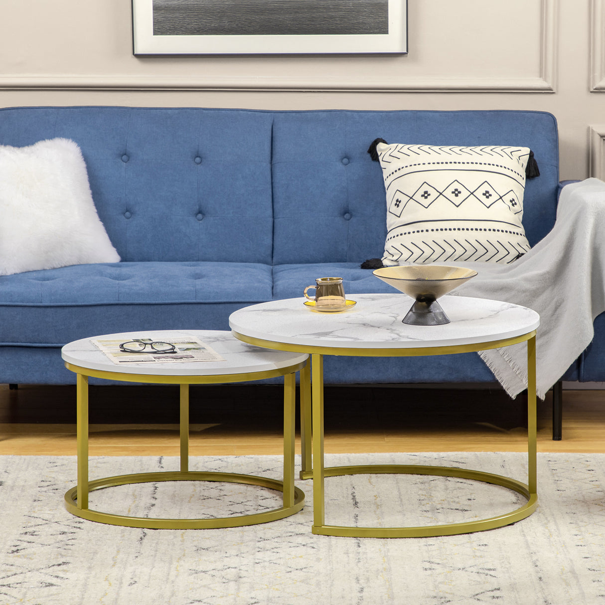 Wooden Nesting Coffee Tables Round in Set of 2 - Velmora