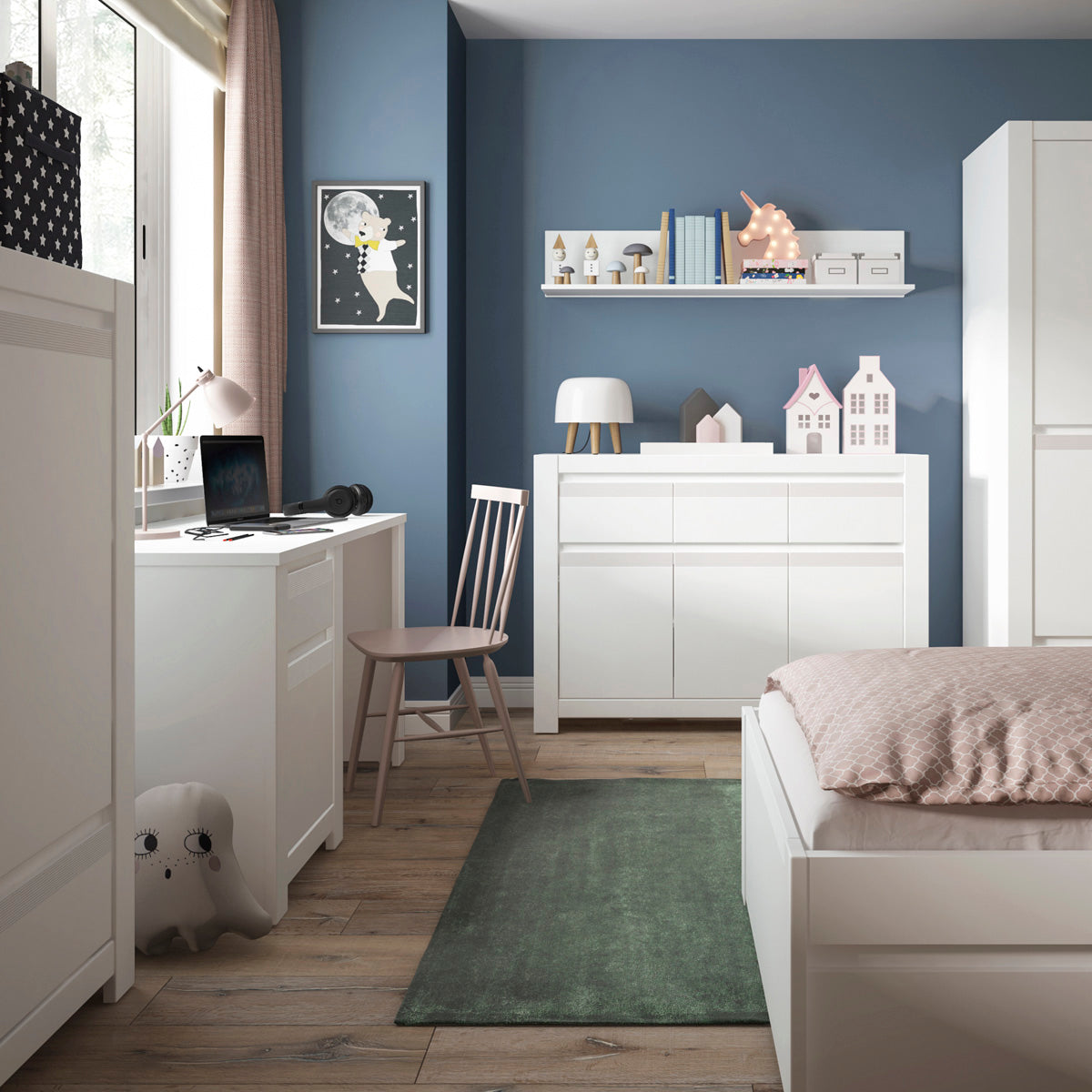 Wooden Sideboard With 3 Door And 3 Drawers - Novi