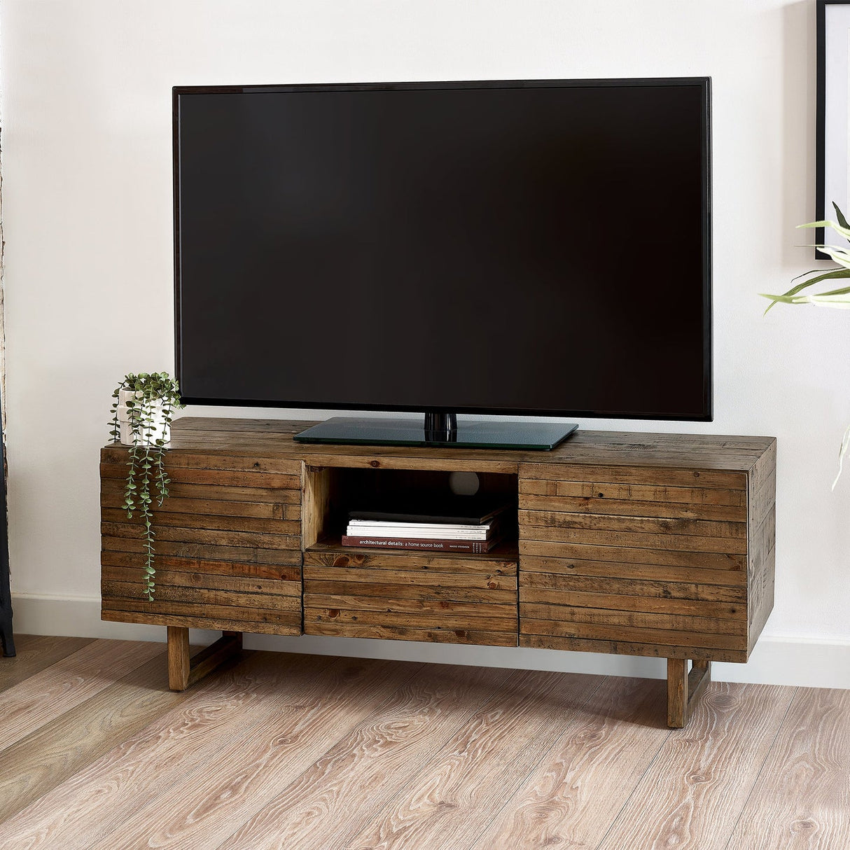 Wooden TV Stand With 2 Doors And 1 Drawer - Woburn