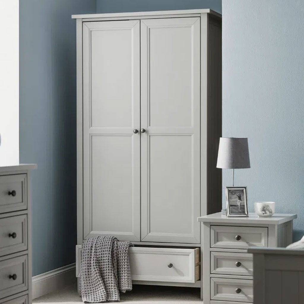 Wooden Wardrobe With 2 Doors And 1 Drawer - Maine