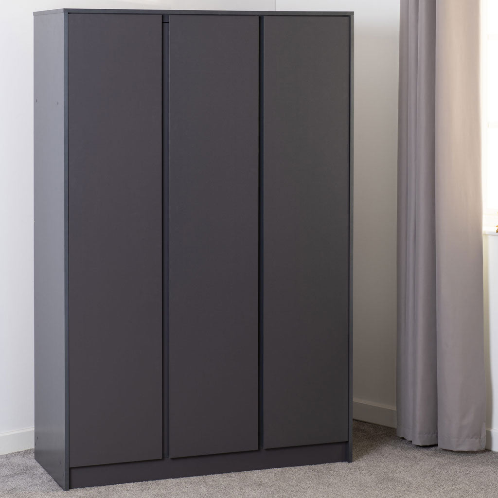 Wooden Wardrobe With 3 Doors - Malvern
