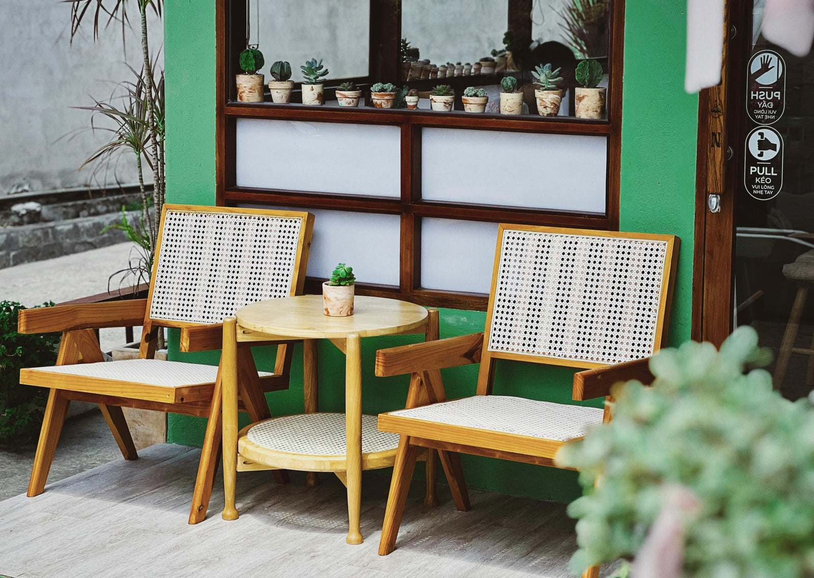 Garden Furniture Size Guide for Small Spaces: How to Choose the Right Outdoor Furniture for Compact UK Gardens