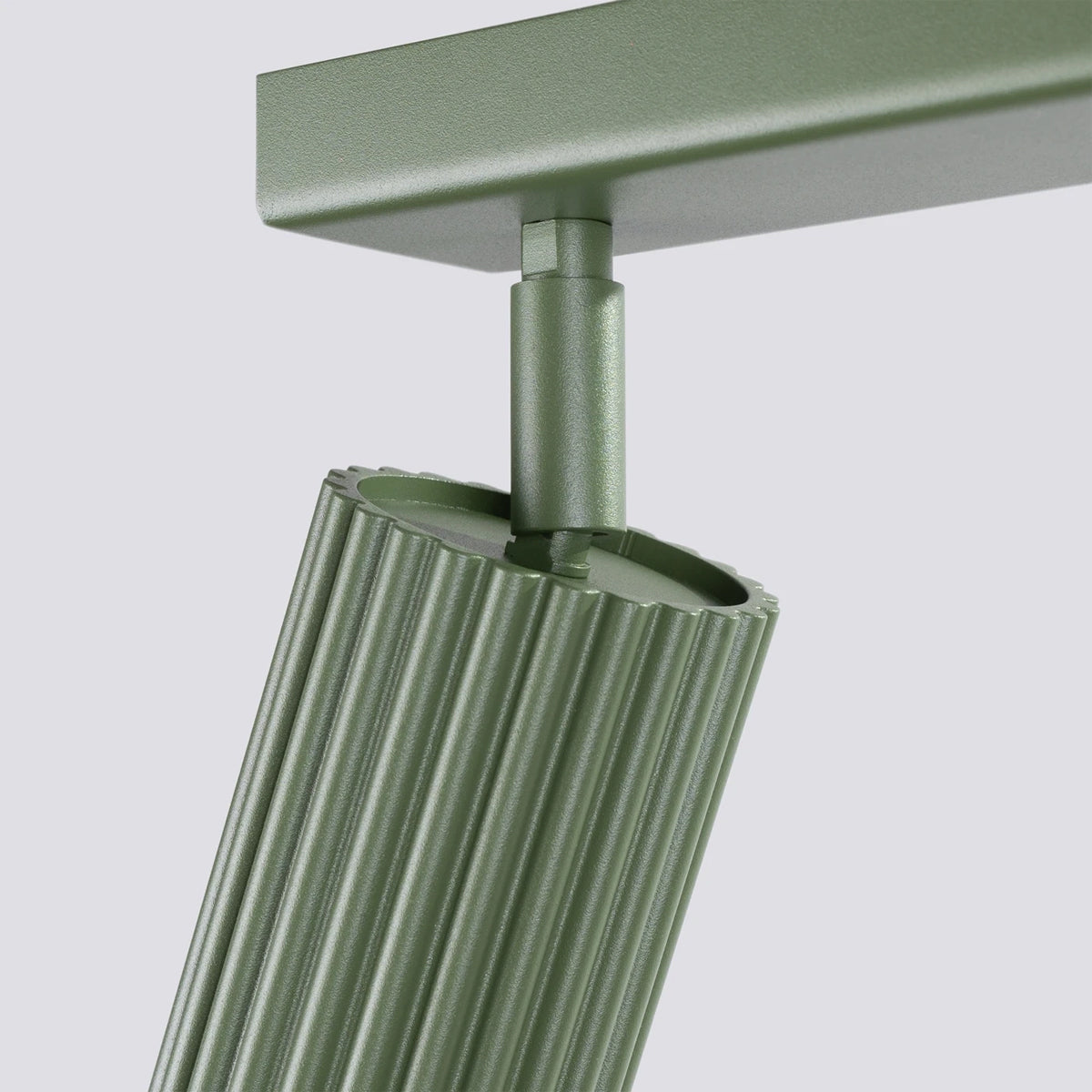 Aluminium Ceiling Light With 4 Karbon Lamps - Deep Space