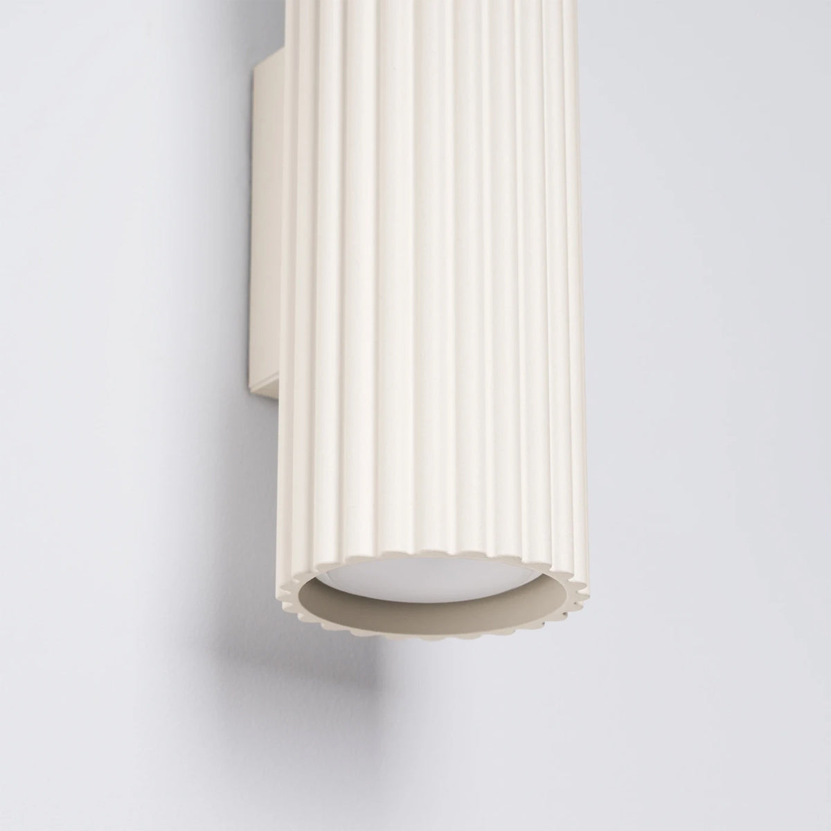 Aluminium Wall Light With Karbon 30 Lamp - Deep Space
