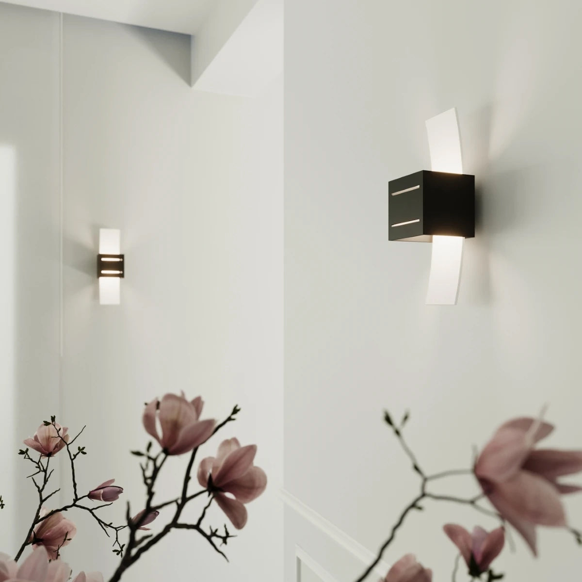 Aluminium Wall Light With Loreto Glass Lamp - Deep Space