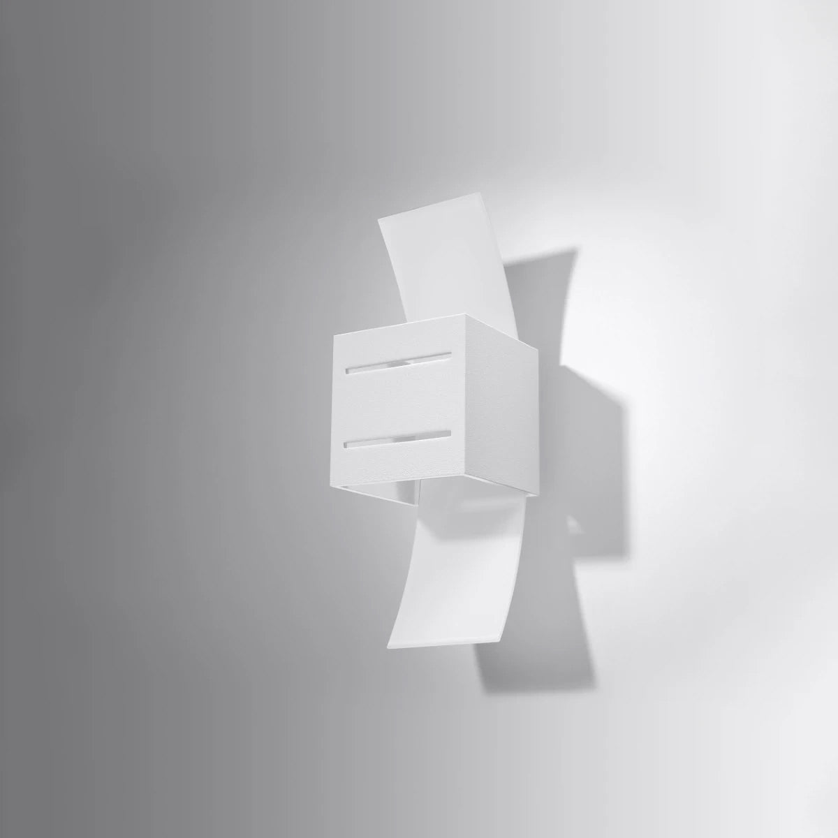 Aluminium Wall Light With Loreto Glass Lamp - Deep Space