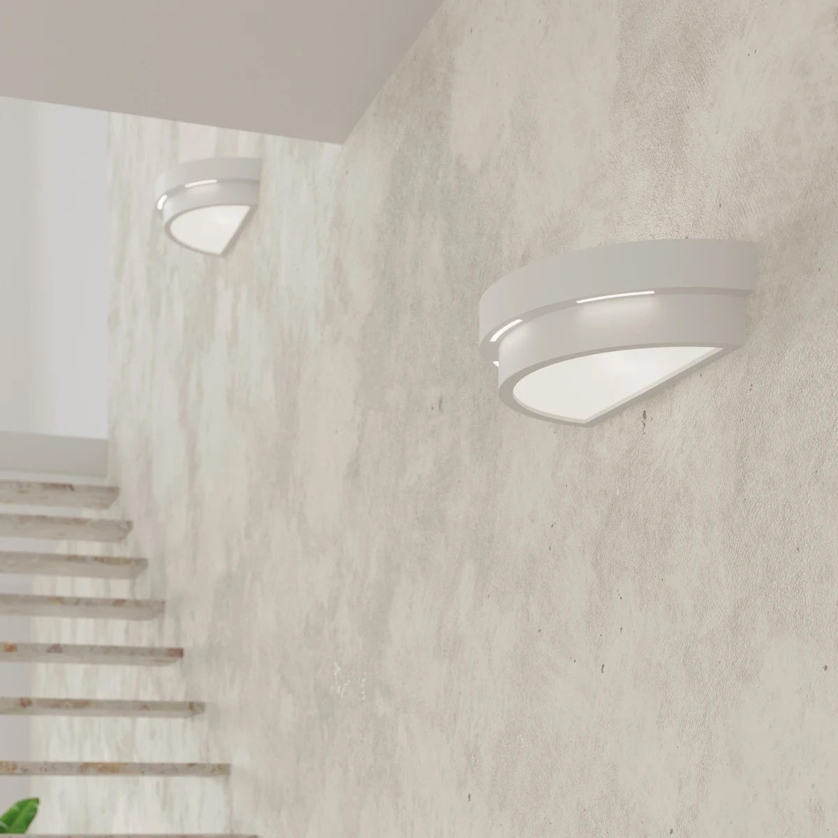 Ceramic Wall Light With Leo Glass Lamp - Cafe Au Lait
