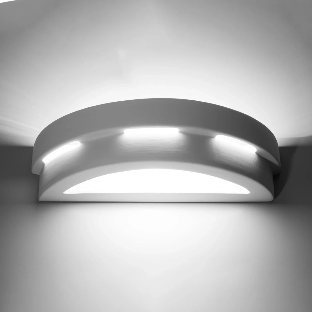 Ceramic Wall Light With Leo Glass Lamp - Cafe Au Lait