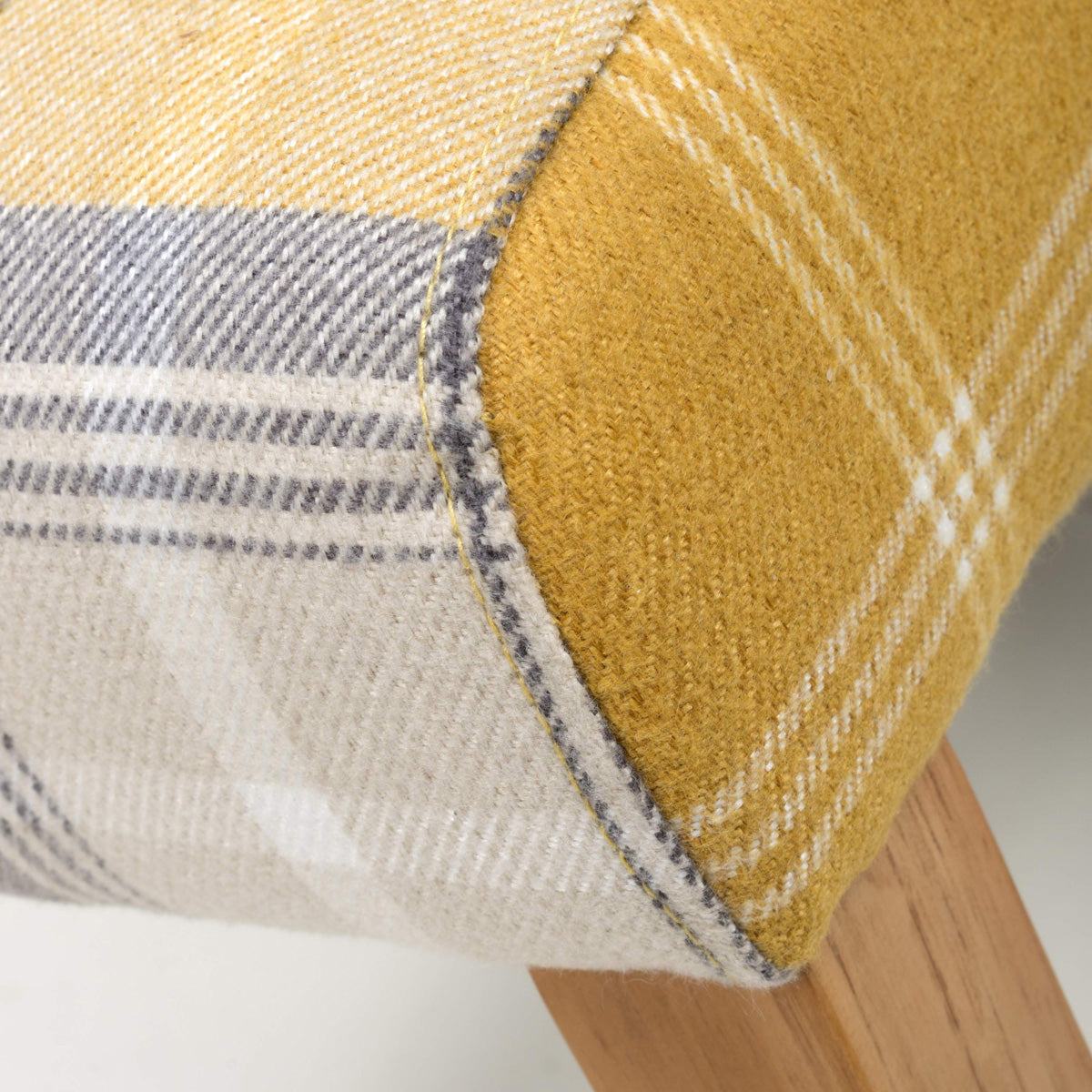 Fabric Dining Chairs in Set Of 2 With Checks Design Scroll Back - Karta