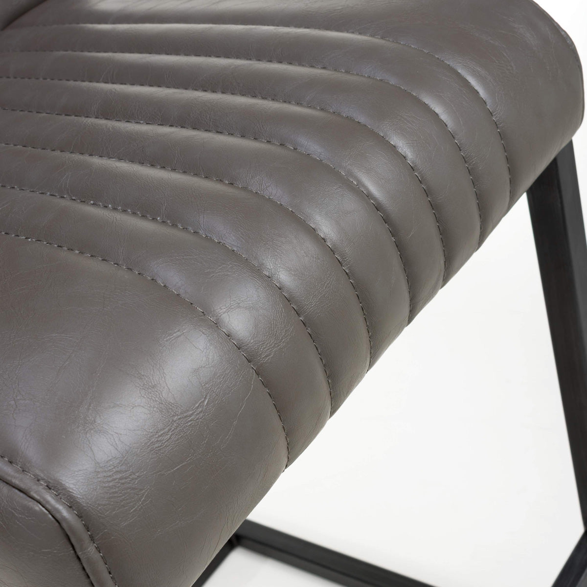 Faux Leather Bar Chairs in Set Of 2 Cantilever - Archer