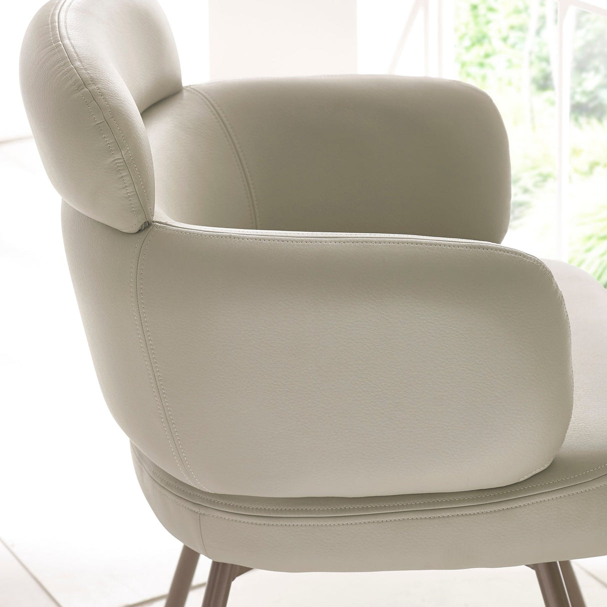 Faux Leather Dining Chairs in Set Of 2 Swivel - Callisto