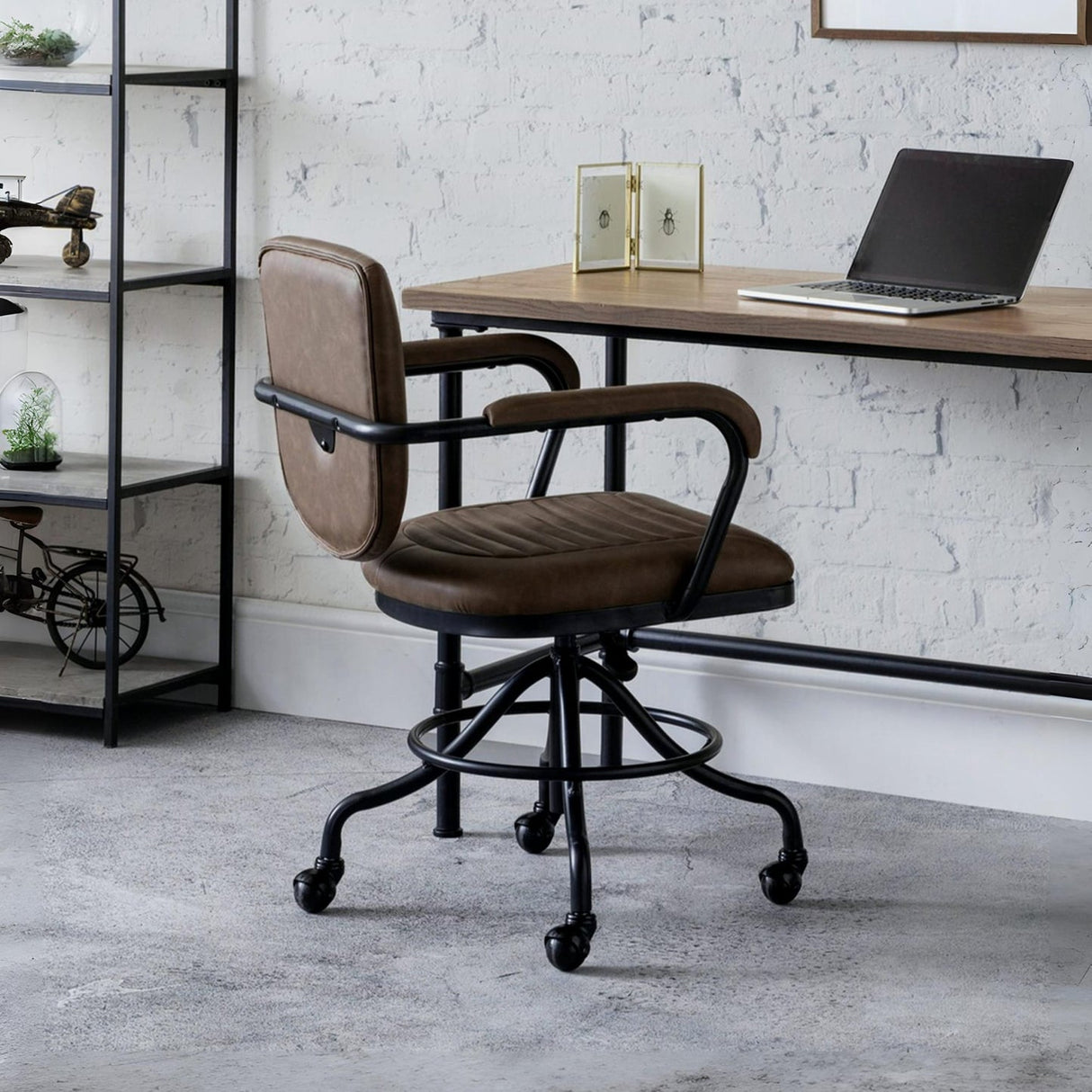 Faux Leather Home And Office Chair - Gehry