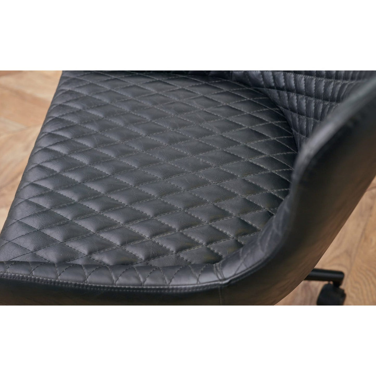 Faux Leather Home And Office Chair - Luxe