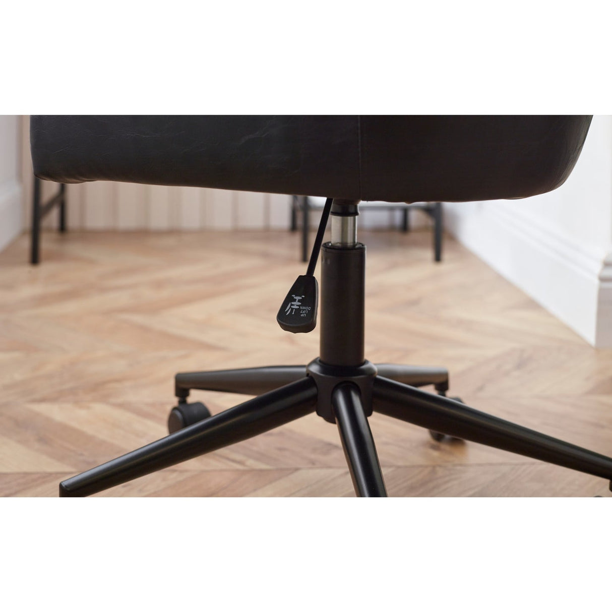 Faux Leather Home And Office Chair - Luxe
