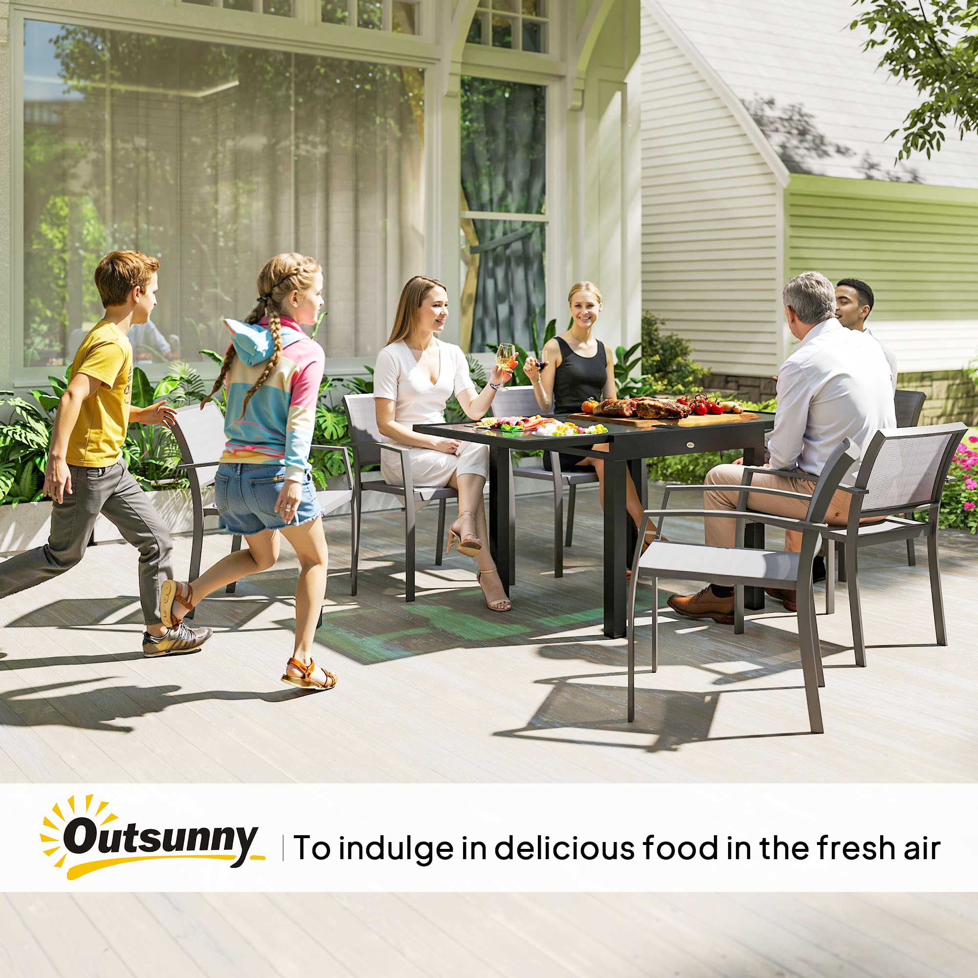 Glass Top Outdoor Garden Extending Dining Table for 4 to 6 People - Velmora