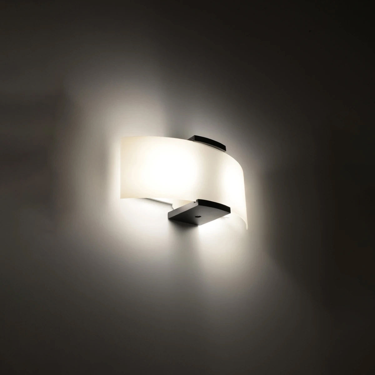 Glass Wall Light With Emilio Wooden Support - Tangerine