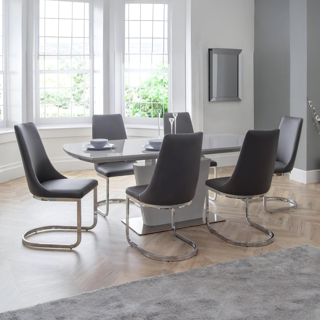 High Gloss Extending Dining Table for 4 to 6 People Rectangular - Como