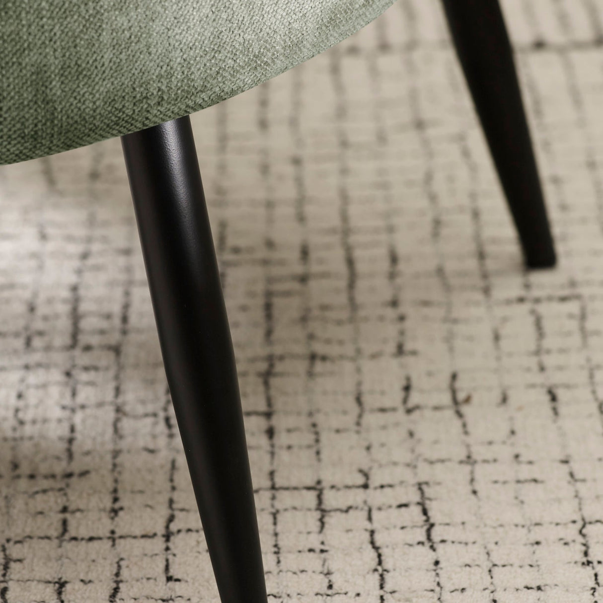 Linen Fabric Accent Chair With Black Metal Legs - Dahlia
