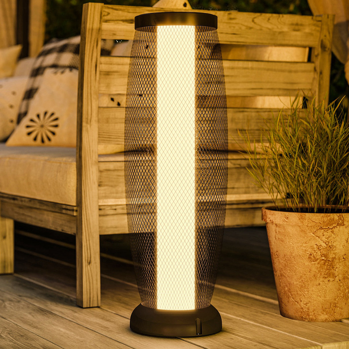 Metal 71.5 cm Tall Garden Solar Garden Lamp With Auto On-Off - Velmora