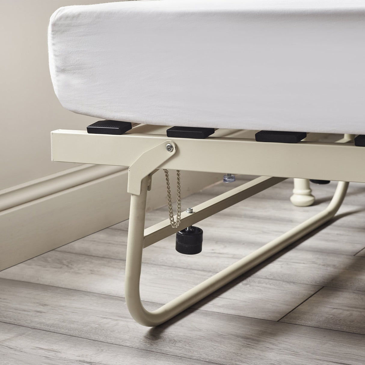 Metal Day Bed - Versailles