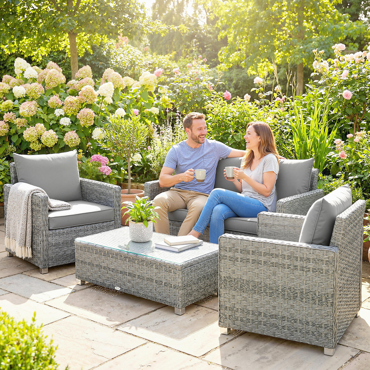 Poly Rattan 4 Pieces Garden Sofa Set With Loveseat and 2 Armchairs - Velmora