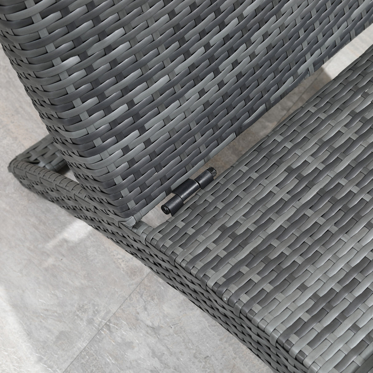 Poly Rattan Folding Garden Sun Lounger With Soft Padded Cushion - Velmora