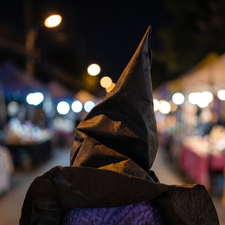 Polyester Halloween Witch Holding Hands 120cm High - Velmora