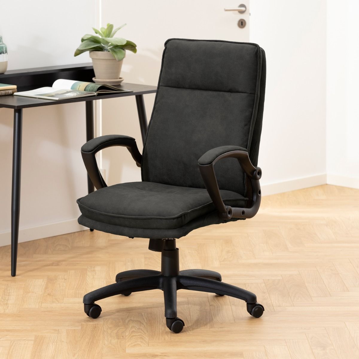 Preston Fabric Home And Office Chair Swivel With Armrest - Brad