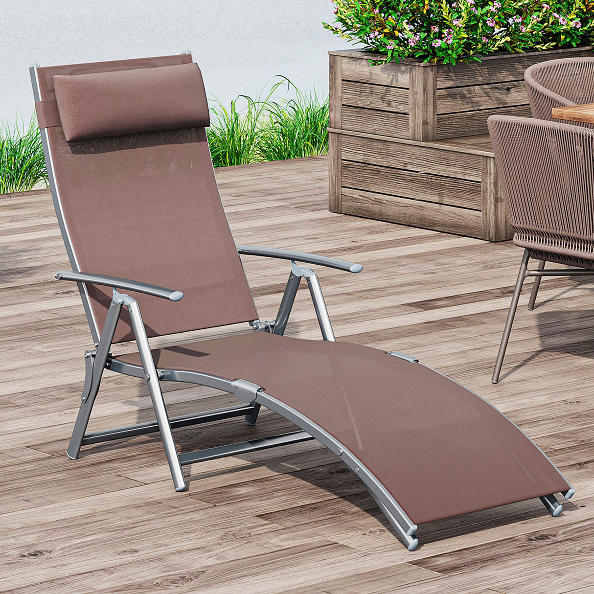 Steel Folding Recliner Garden Sun Lounger With 7 Levels Adjustable Backrest - Velmora
