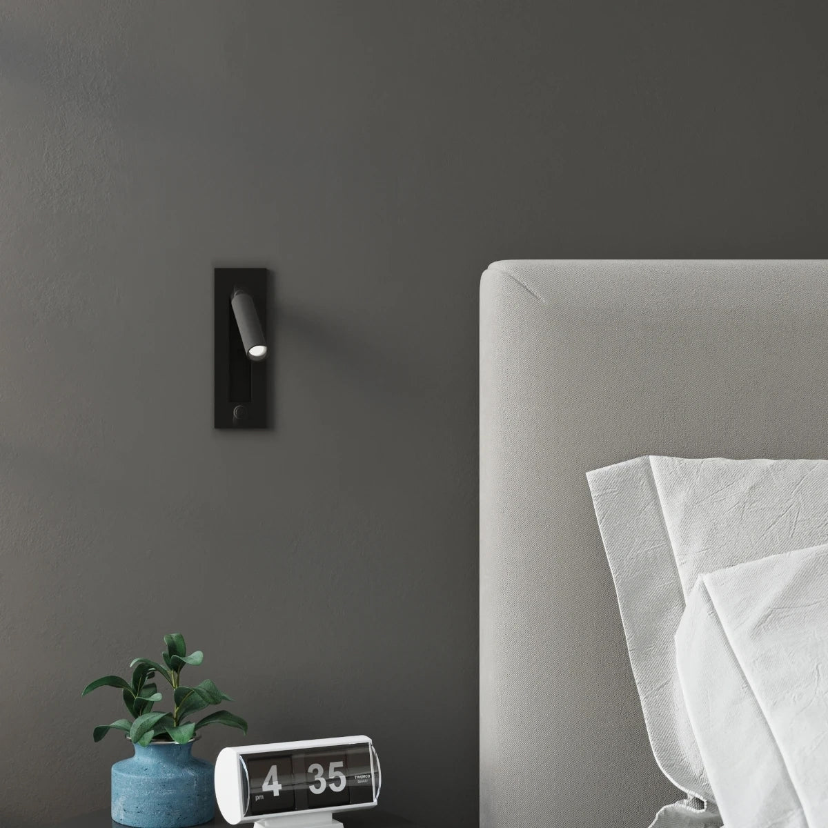Steel Wall Light With Enif Lamp - Bittersweet Shimmer