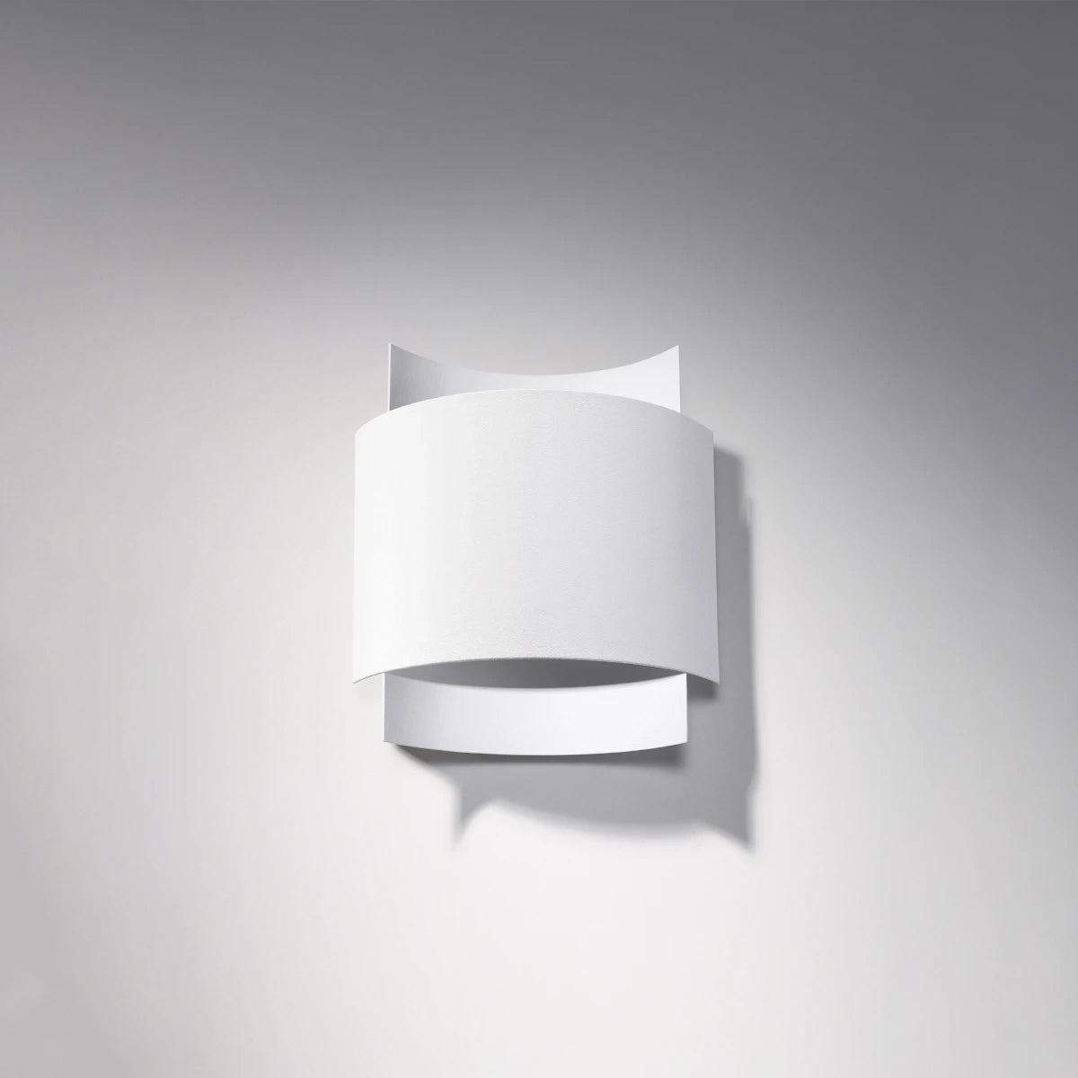 Steel Wall Light With Impact Lamp - Blue Sapphire