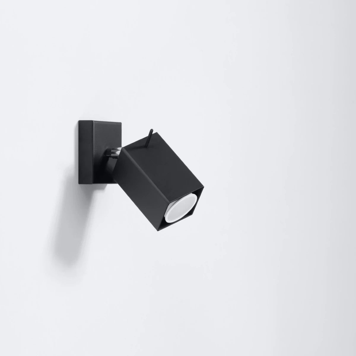 Steel Wall Light With Merida Lamp - Bittersweet Shimmer