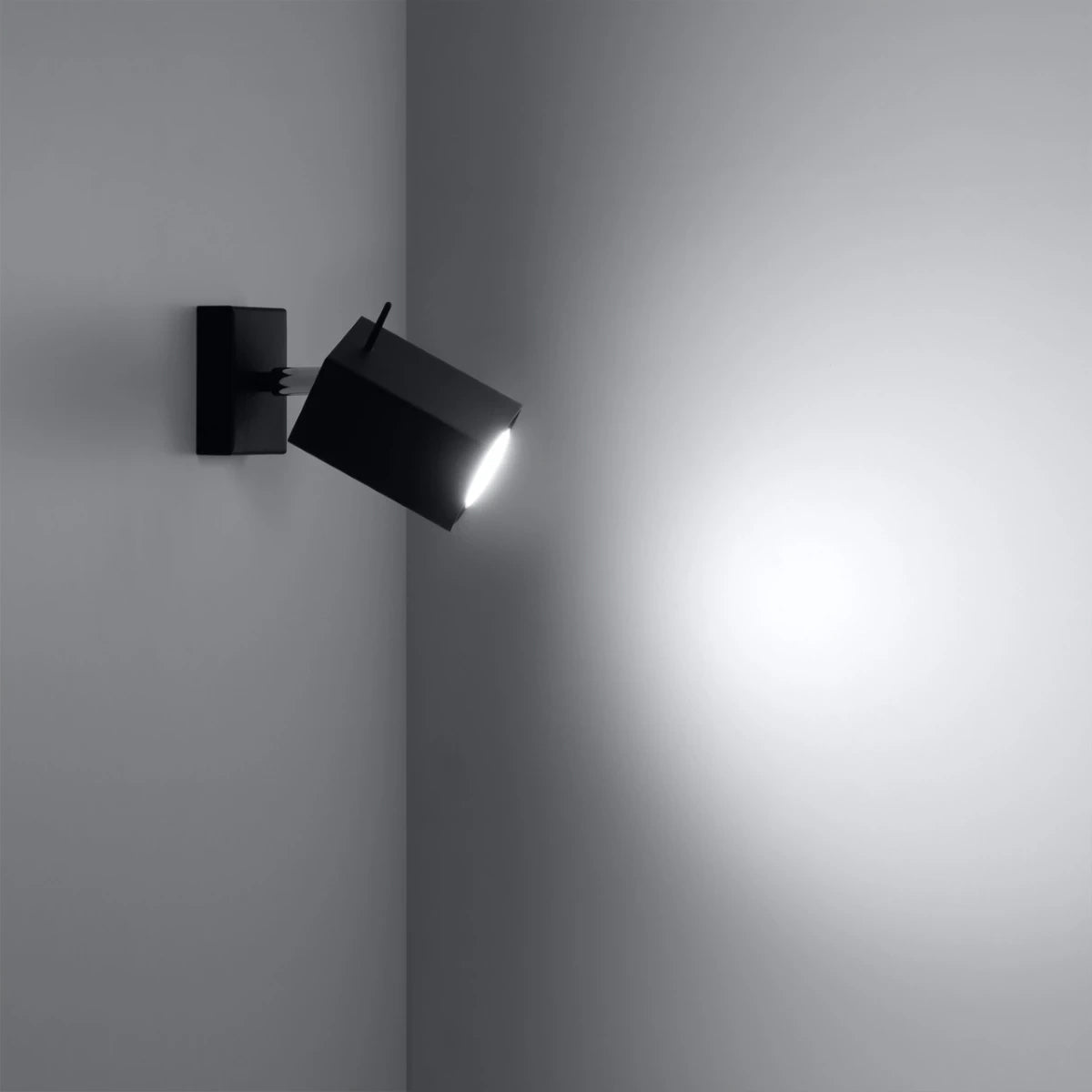 Steel Wall Light With Merida Lamp - Bittersweet Shimmer