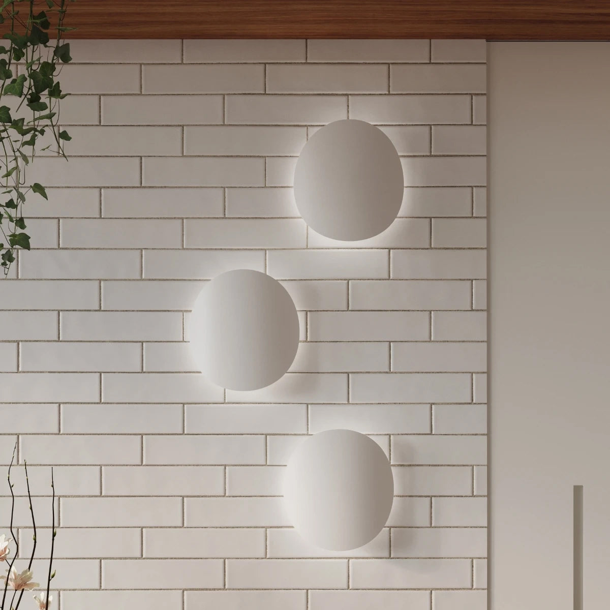 Steel Wall Light With Senses Lamp - Blue Sapphire