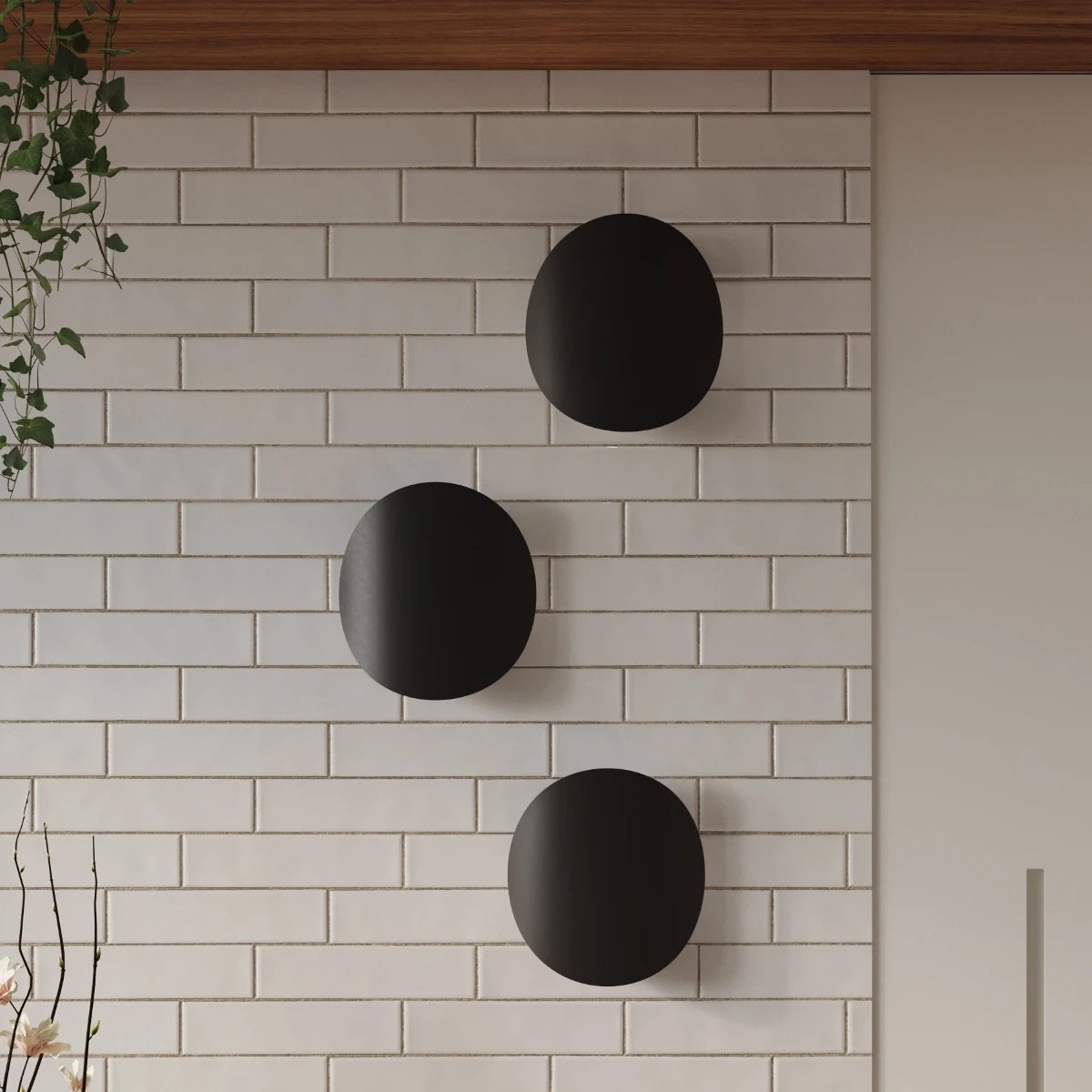 Steel Wall Light With Senses Lamp - Blue Sapphire