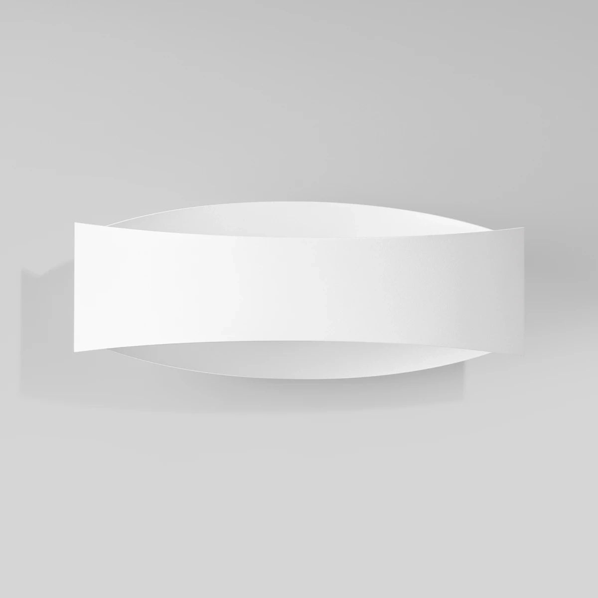 Steel Wall Light With Toni Lamp - Blue Sapphire