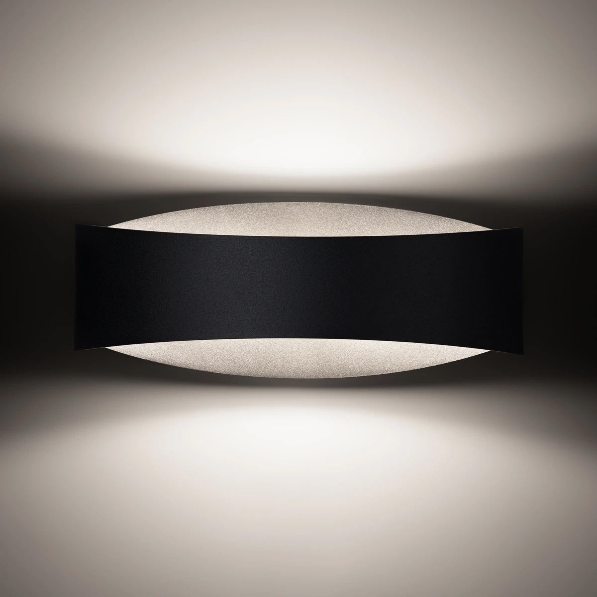 Steel Wall Light With Toni Lamp - Blue Sapphire
