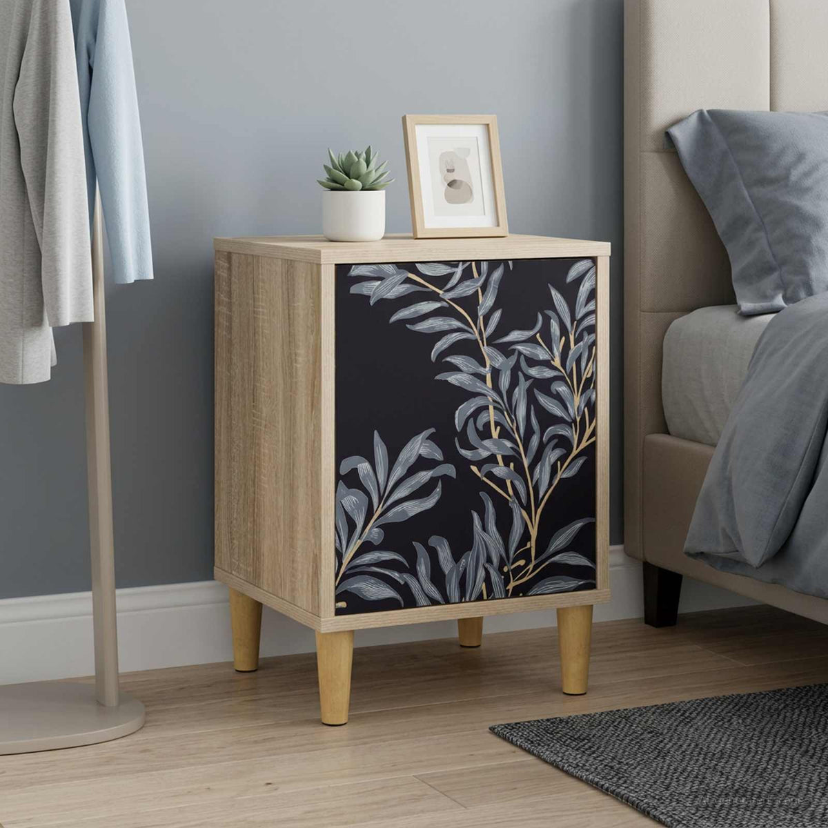 Wooden Bedside Cabinet 36cm Wide With 1 Door - Dokkum