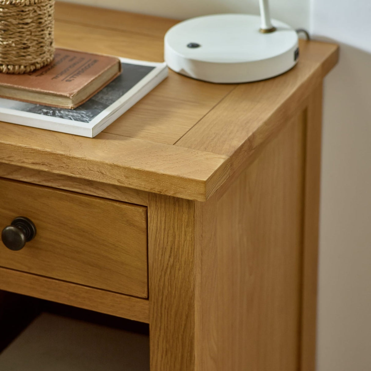 Wooden Bedside Cabinet With 1 Drawer - Marlborough