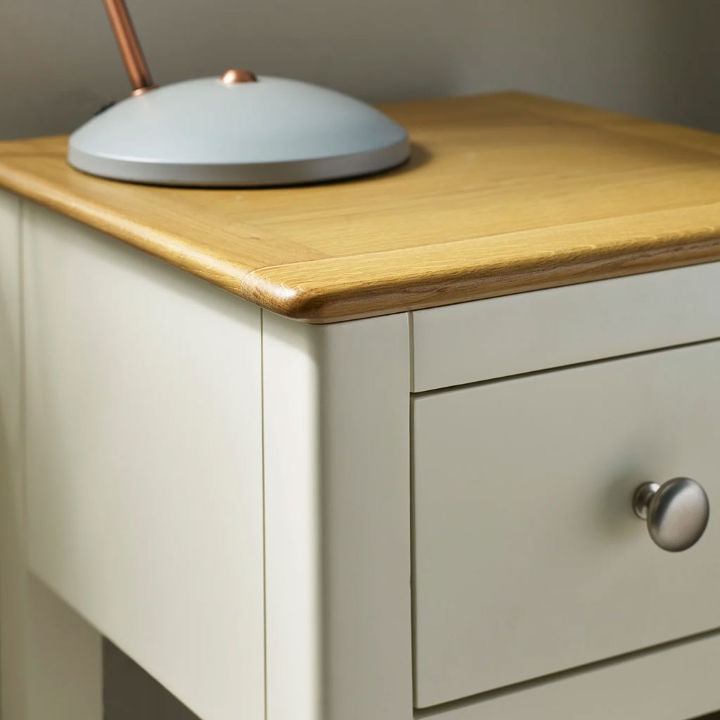 Wooden Bedside Cabinet With 1 Drawer - Somerset