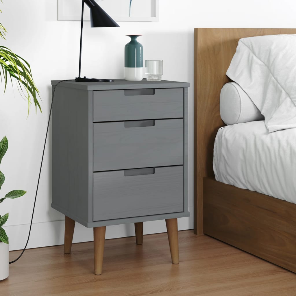 Wooden Bedside Cabinet With 3 Drawers - Molde