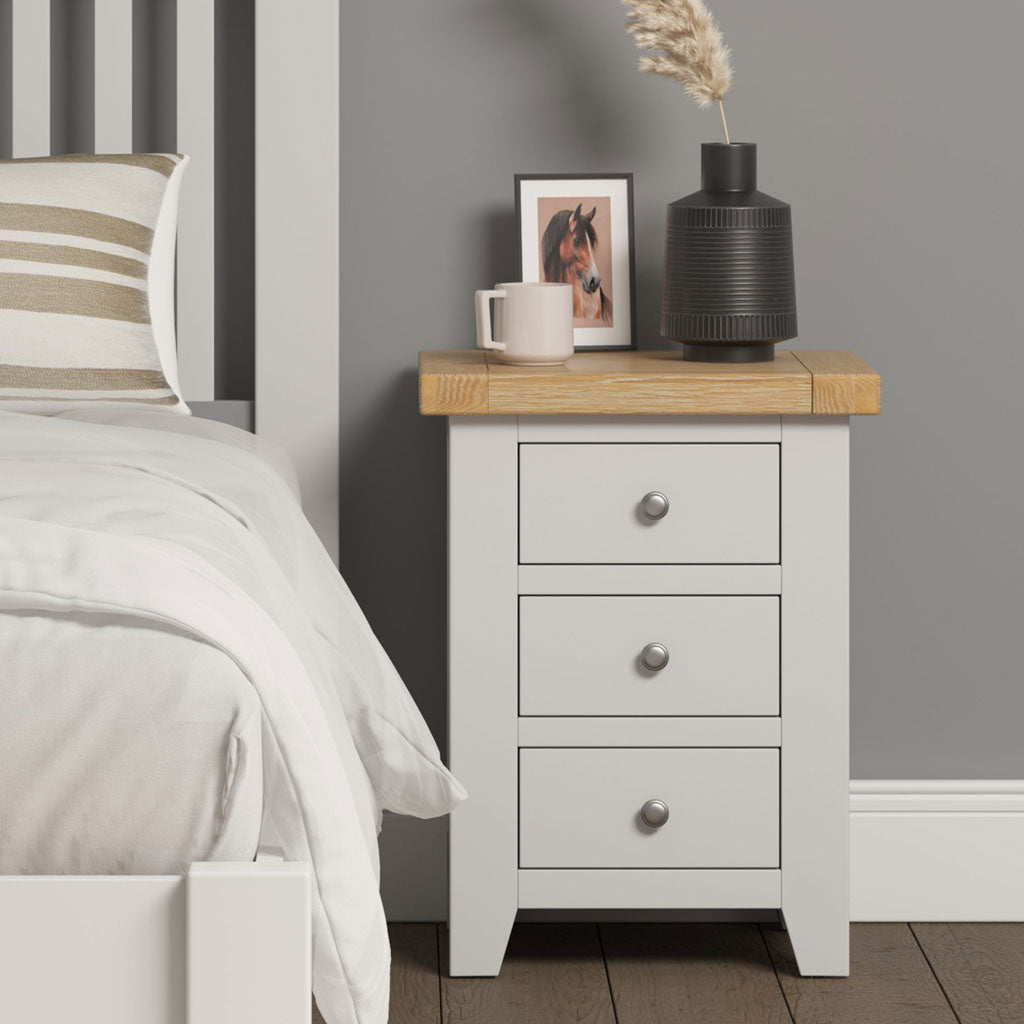 Wooden Bedside Cabinet With 3 Drawers - Windsor