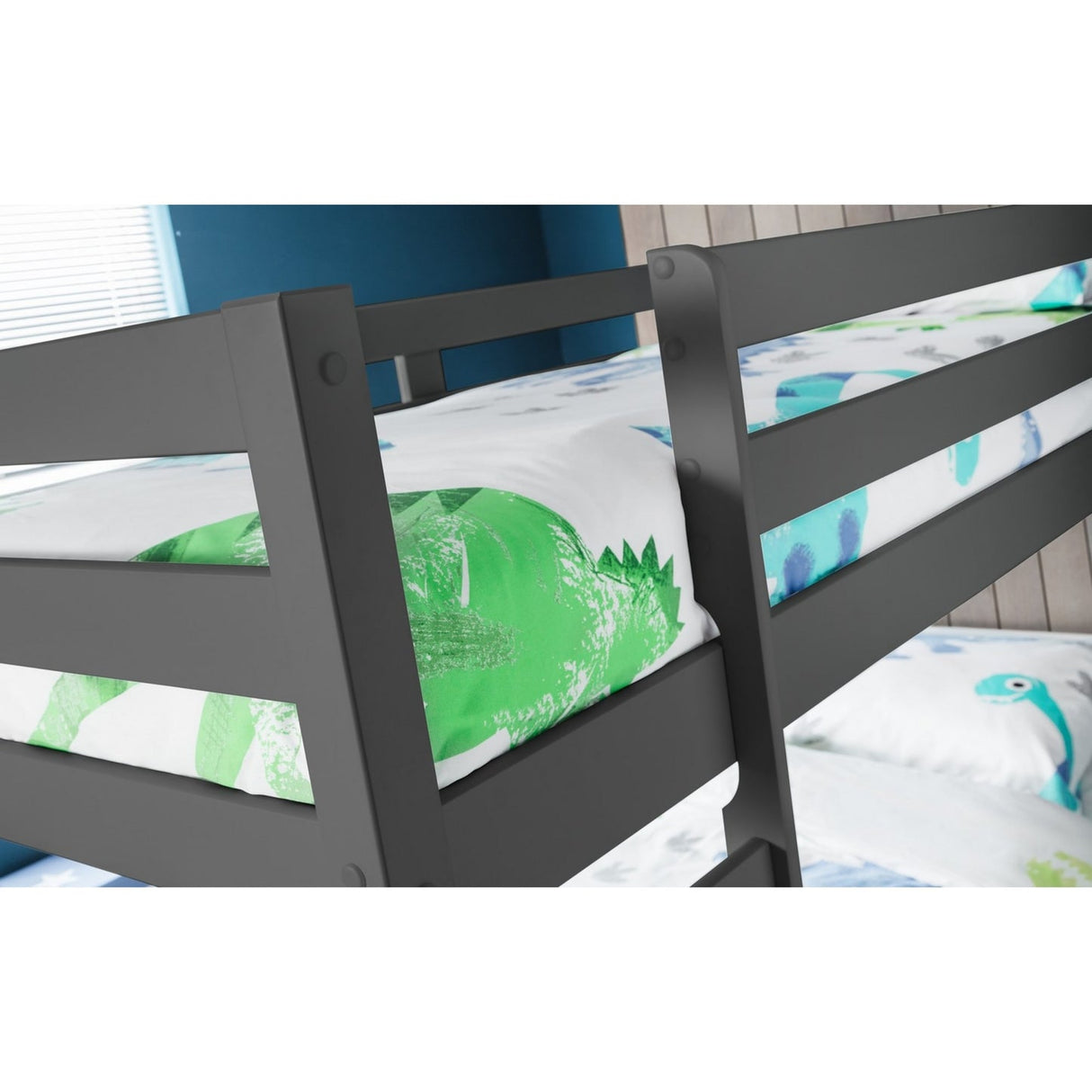 Wooden Bunk Bed With Ladder - Camden