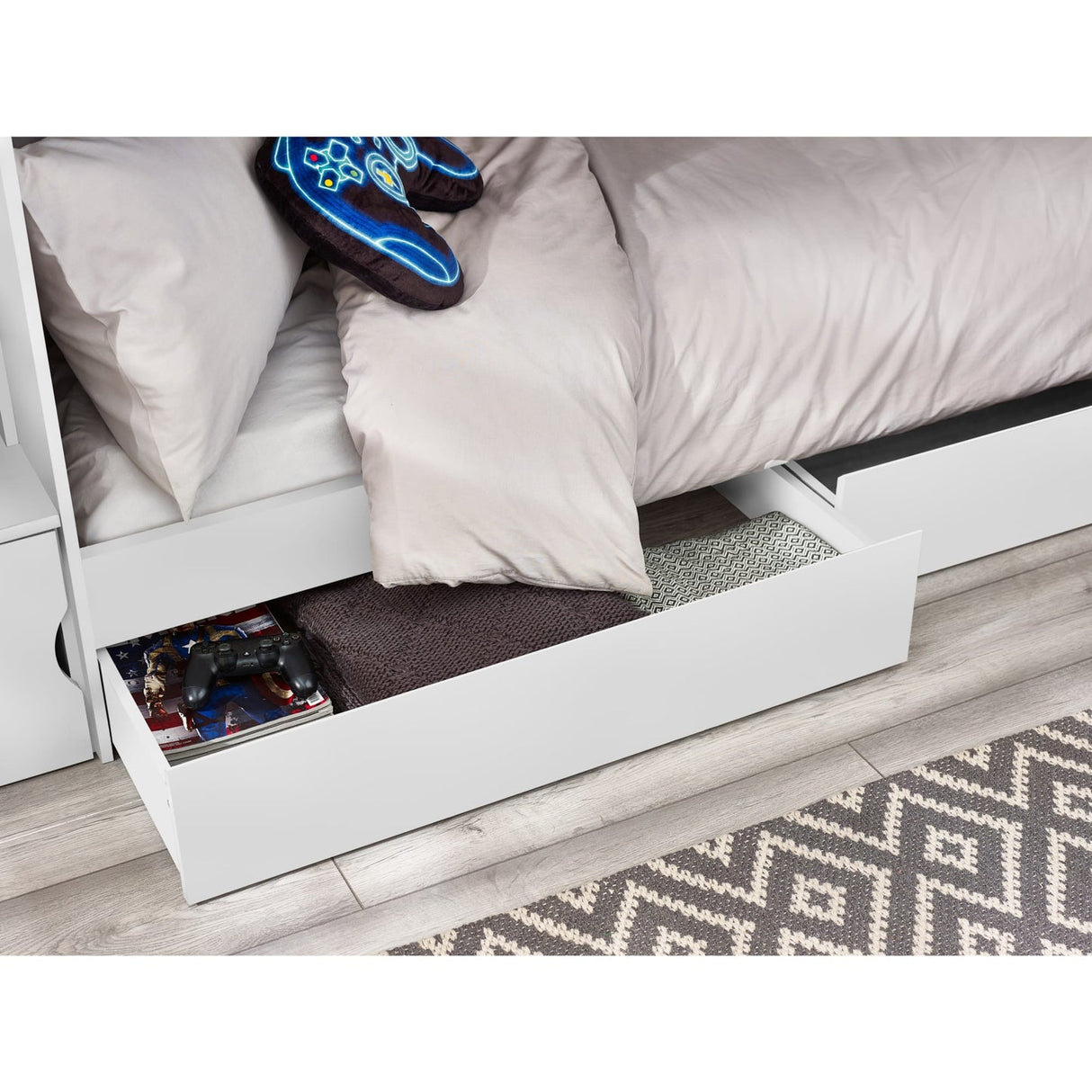 Wooden Bunk Bed With Ladder - Camelot