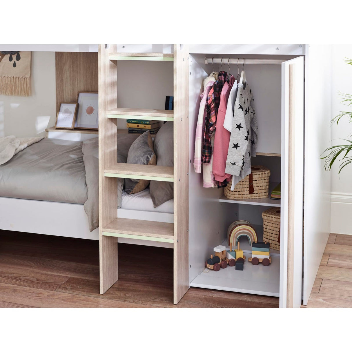 Wooden Bunk Bed With Ladder - Horizon