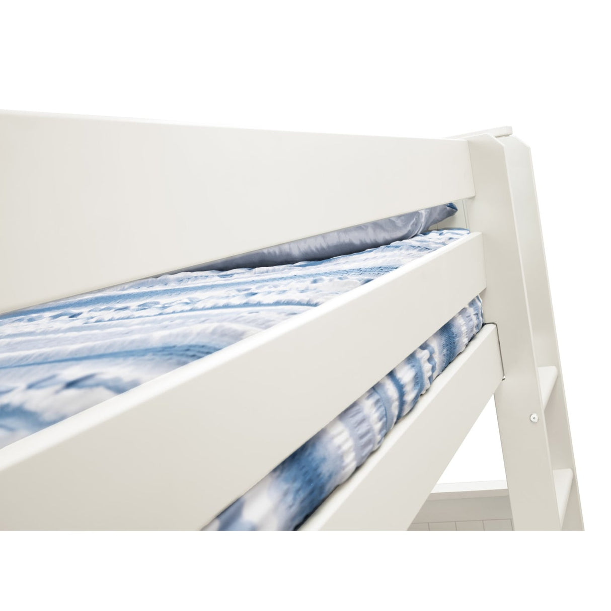 Wooden Bunk Bed With Ladder - Maine