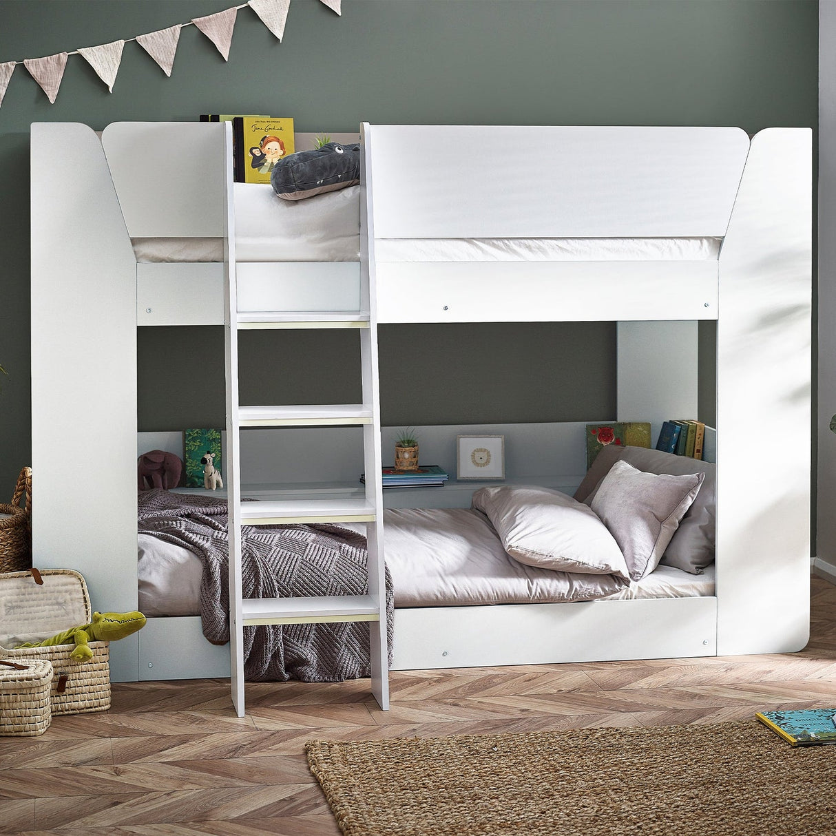 Wooden Bunk Bed With Ladder - Parsec