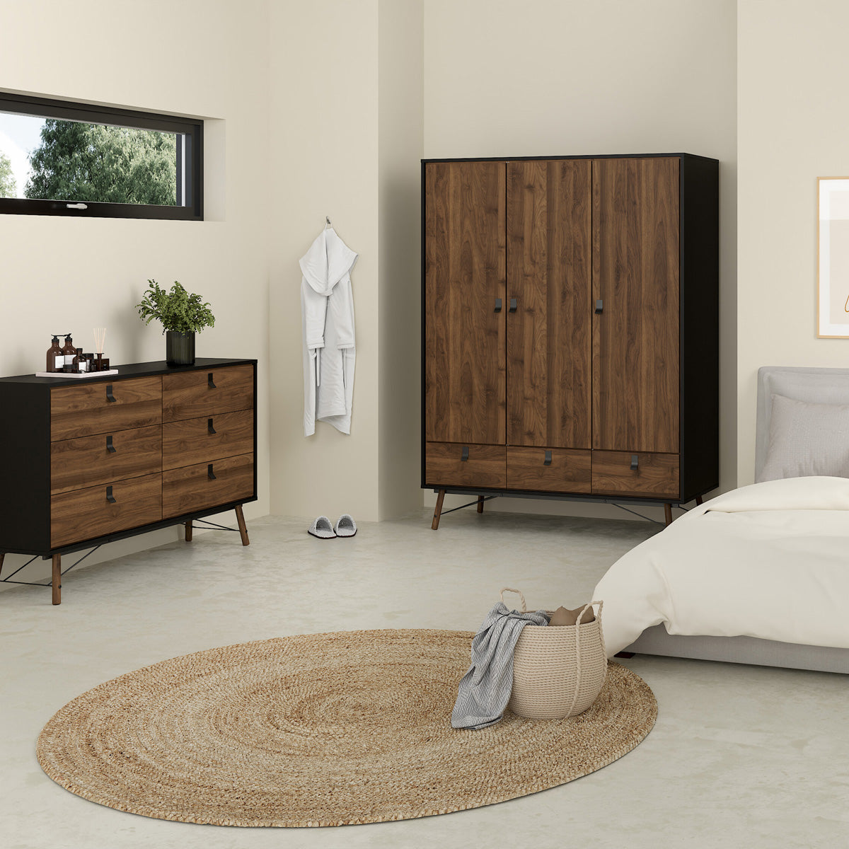 Wooden Chest Of 6 Drawers Double Dresser - Ry