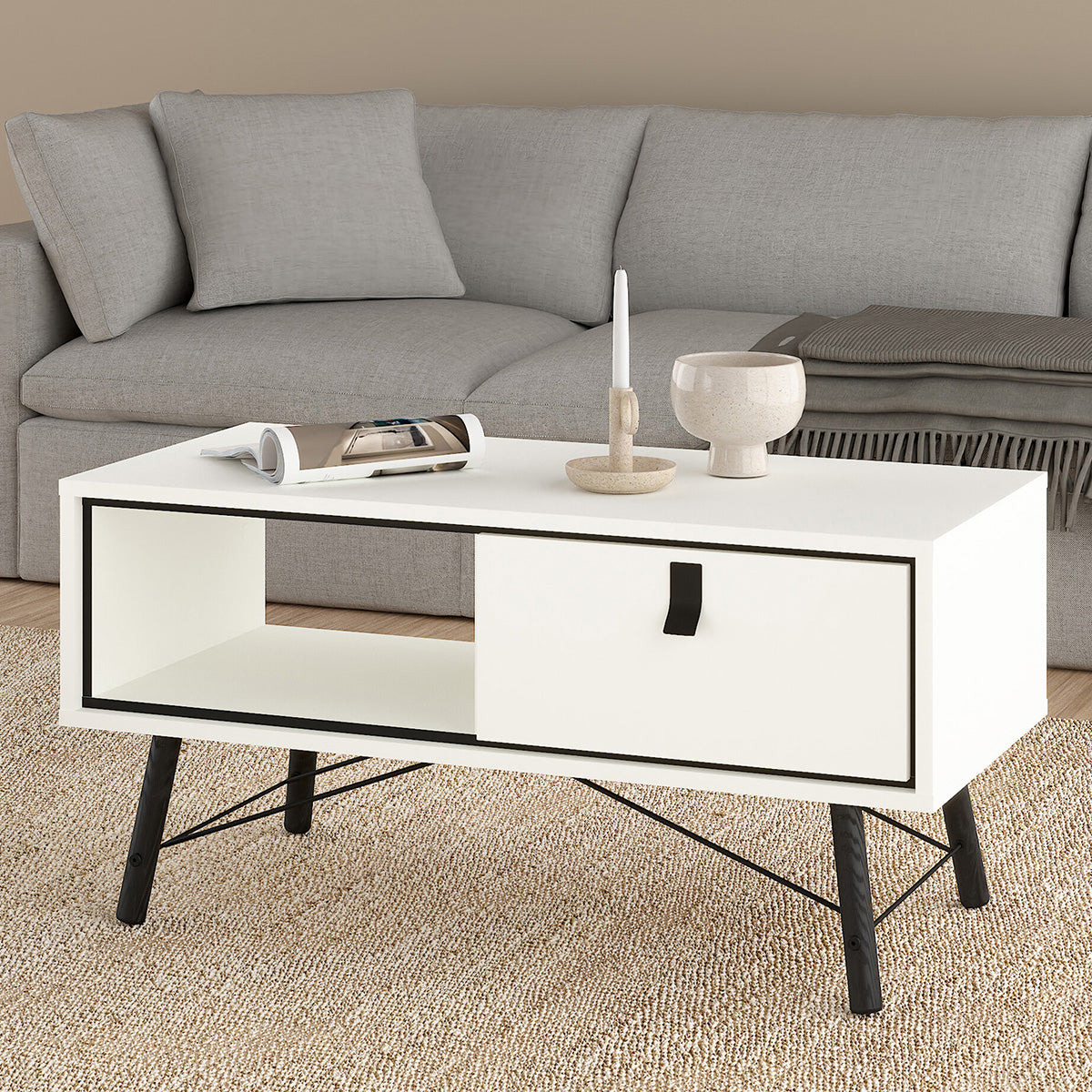 Wooden Coffee Table With 1 Drawer - Ry