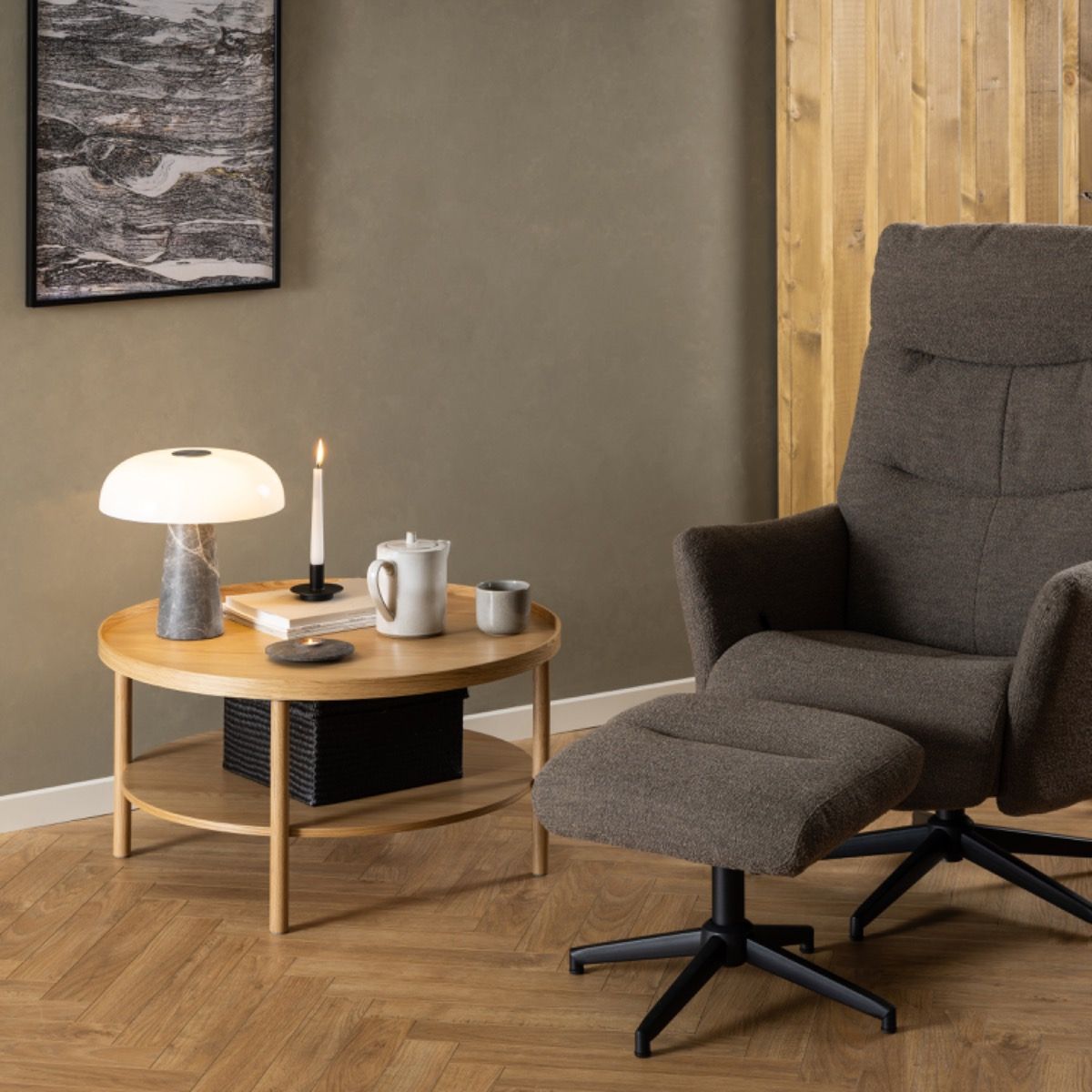 Wooden Coffee Table Round With Undershelf - Banbury